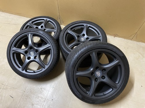 Porsche carrera 911 alloy - porsche,