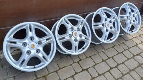 Oem staggered porsche - 16",