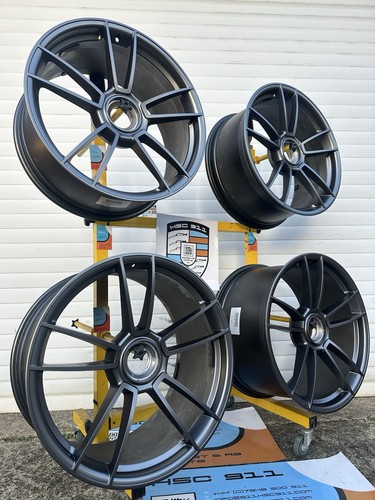 Oem porsche 911 992 turbo - porsche,